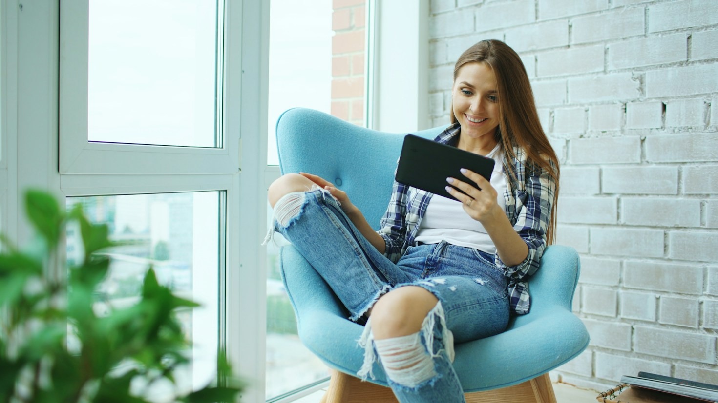 Ten Thought-Provoking Reads for Your Weekend